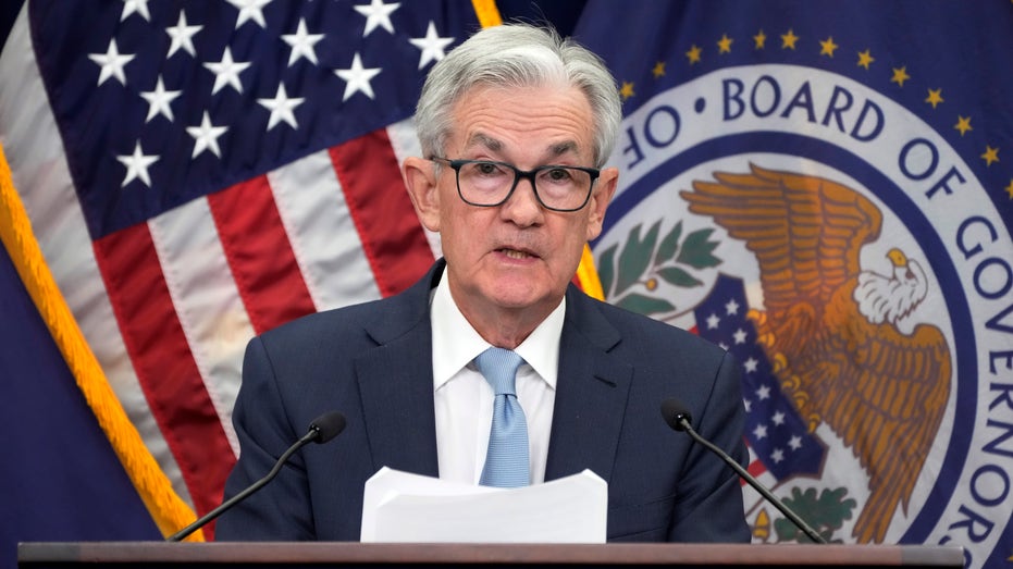Fed Chair Jerome Powell at podium